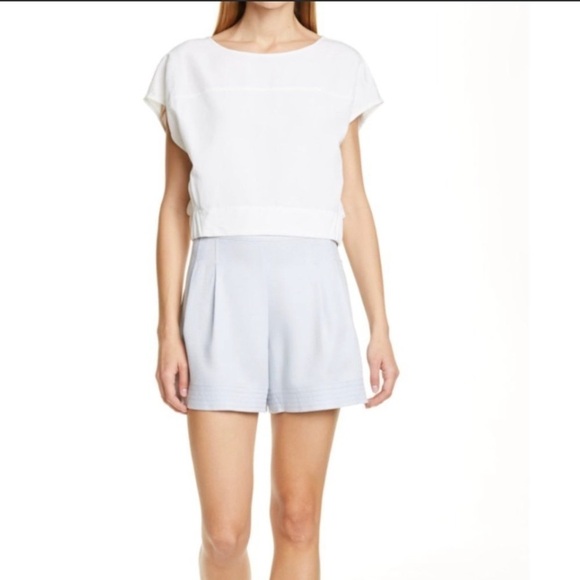 𝅺BNWT Club Monaco shorts with side buttons - Picture 7 of 10